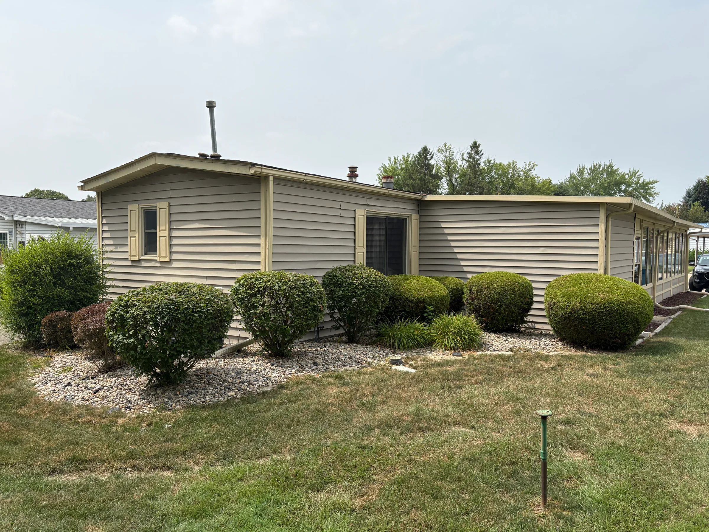 2987 Nightingale Street manufactured home in Avon on the Lake Senior Community, Rochester Hills, MI — photo 6