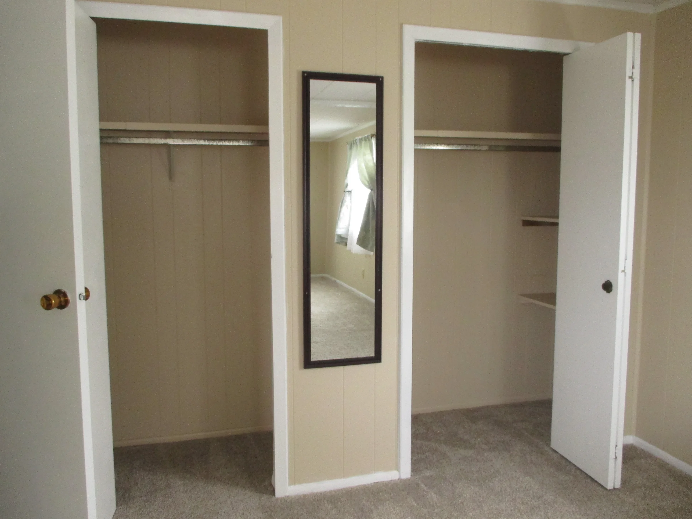 437 Flamingo Street manufactured home in Avon on the Lake Senior Community, Rochester Hills, MI — photo 11