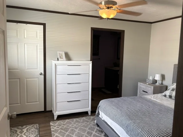 183 Flicker St manufactured home in Avon on the Lake Senior Community, Rochester Hills, MI — photo 16