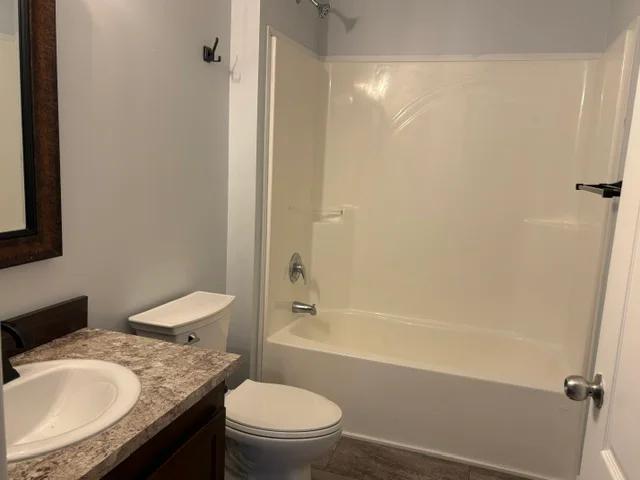 33062 Poplar Ct manufactured home in Meadow Creek, New Haven, MI — photo 19