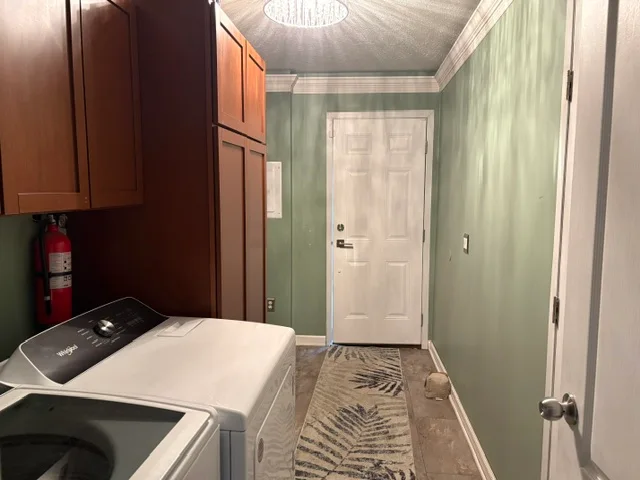 33062 Poplar Ct manufactured home in Meadow Creek, New Haven, MI — photo 13