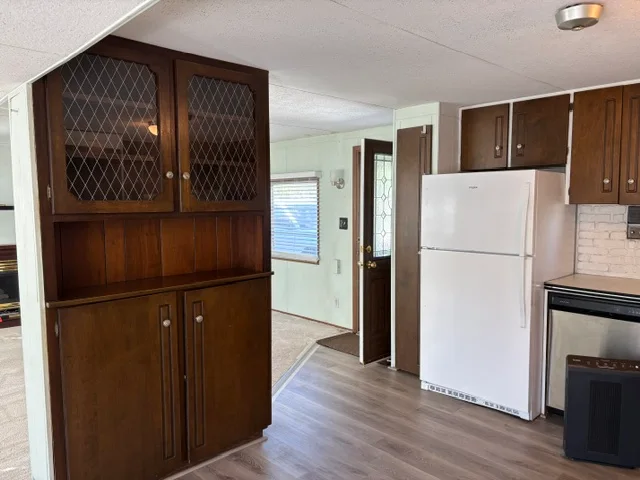 66 Bobolink St manufactured home in Avon on the Lake Senior Community, Rochester Hills, MI — photo 13