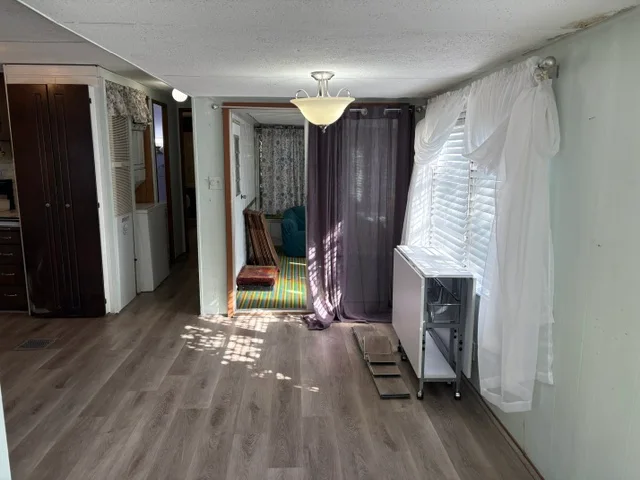 66 Bobolink St manufactured home in Avon on the Lake Senior Community, Rochester Hills, MI — photo 15