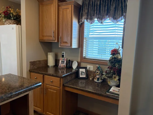 37413 Millstone Trail manufactured home in Millstone Pond, Lenox, MI — photo 12