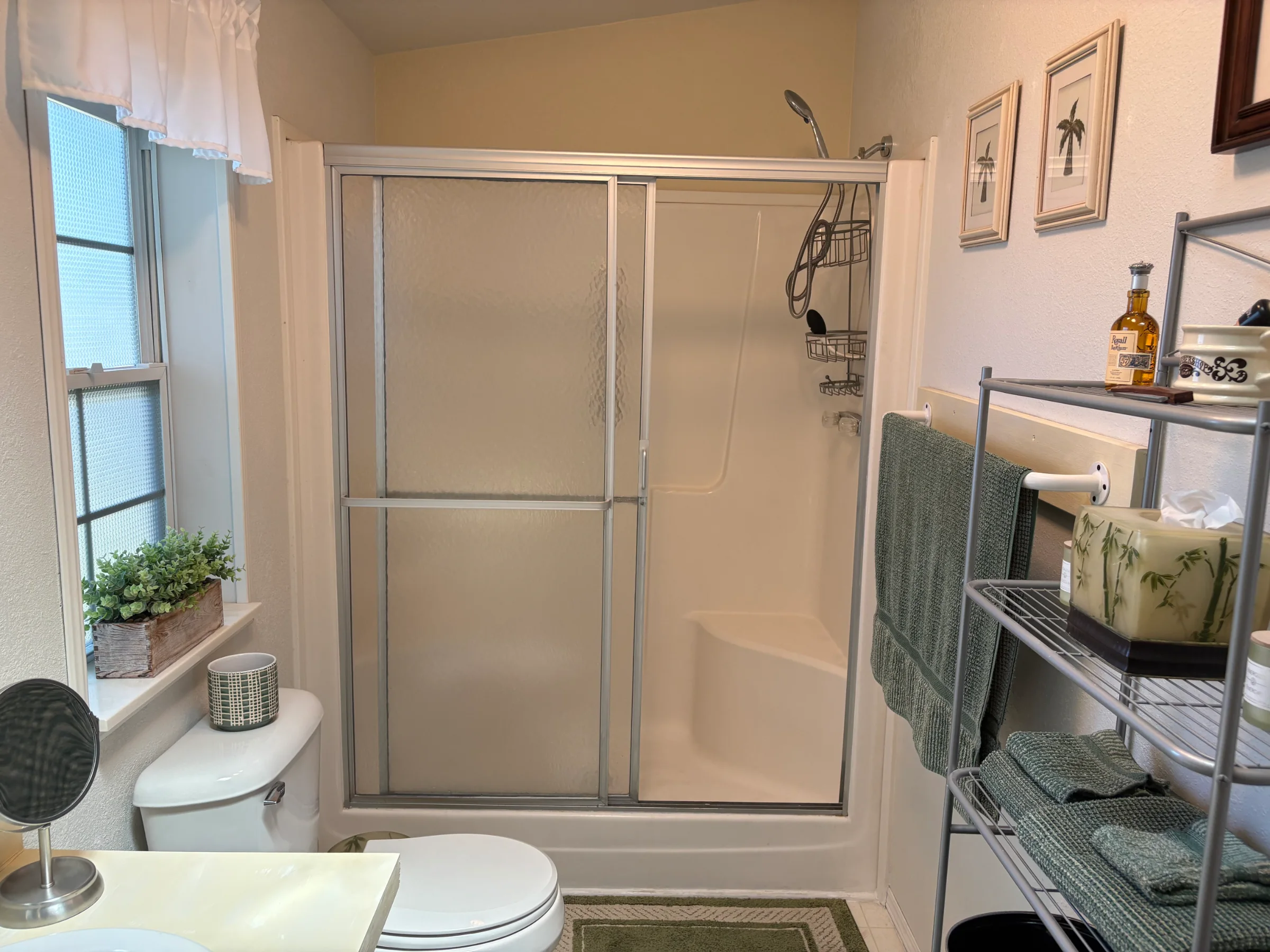 226 Toucan Street manufactured home in Avon on the Lake Senior Community, Rochester Hills, MI — photo 23