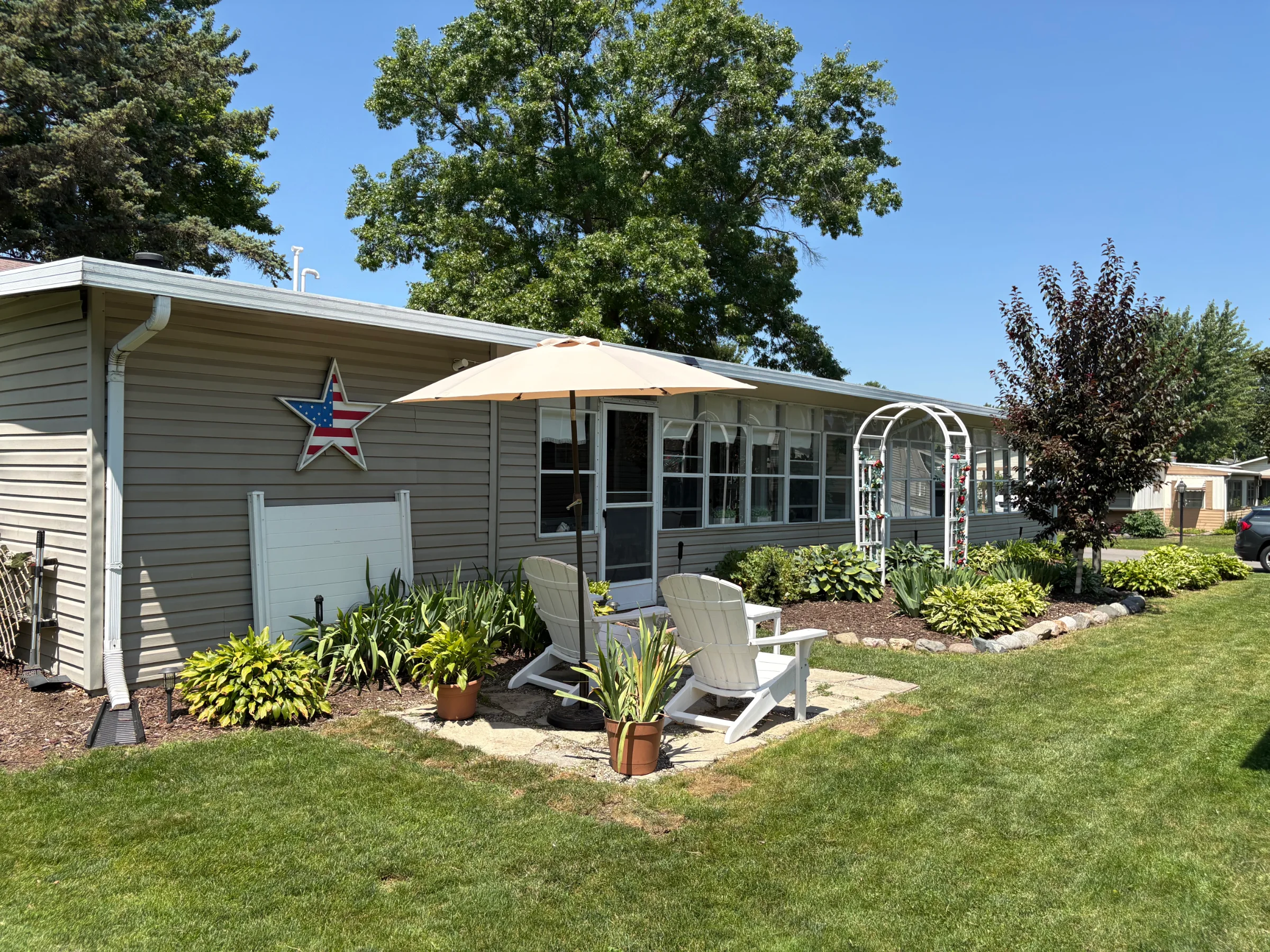 226 Toucan Street manufactured home in Avon on the Lake Senior Community, Rochester Hills, MI — photo 9