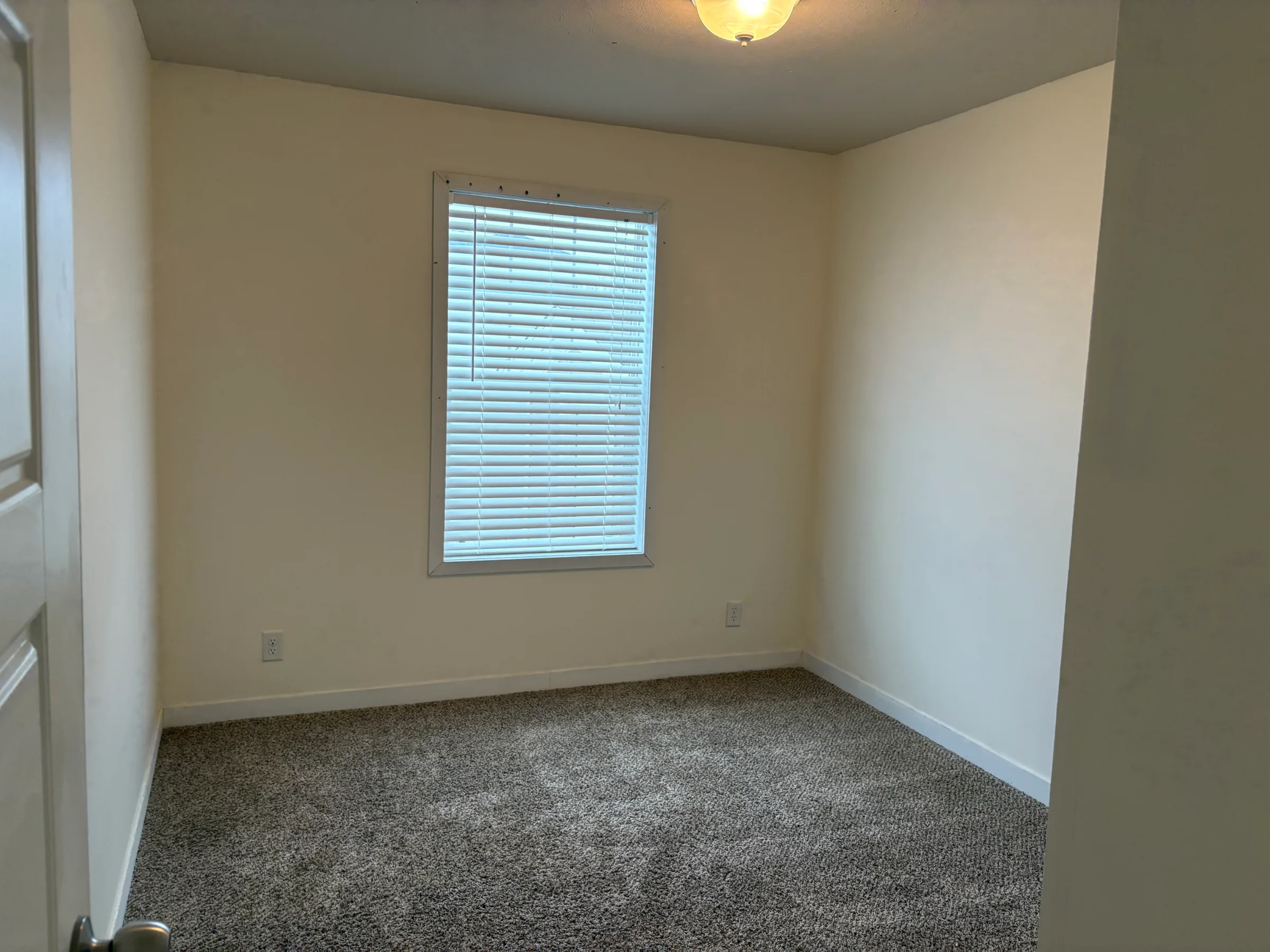 33143 Aspen Court manufactured home in Meadow Creek, New Haven, MI — photo 16