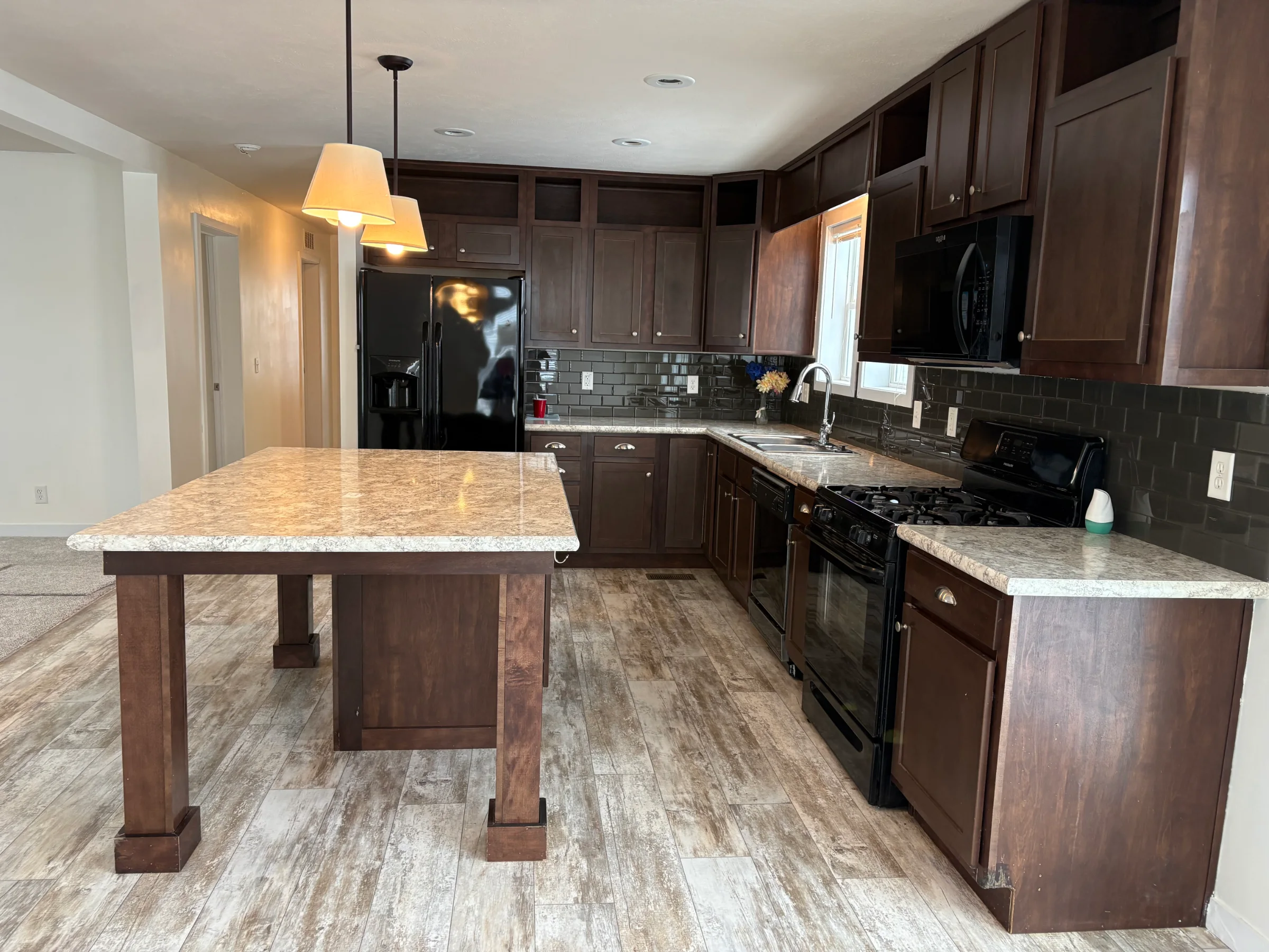 33143 Aspen Court manufactured home in Meadow Creek, New Haven, MI — photo 8