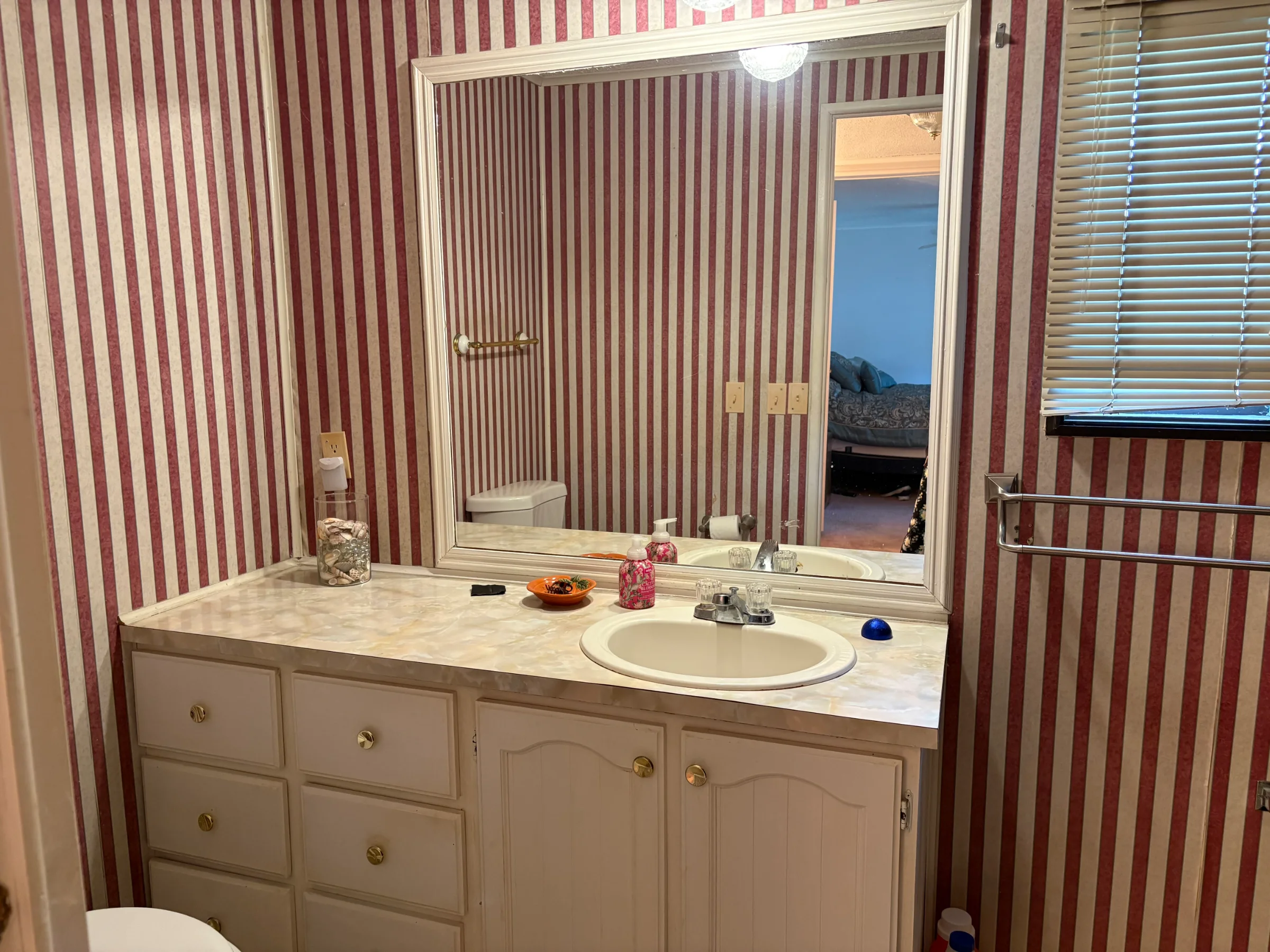 2831 Chickadee Street manufactured home in Avon on the Lake Senior Community, Rochester Hills, MI — photo 19