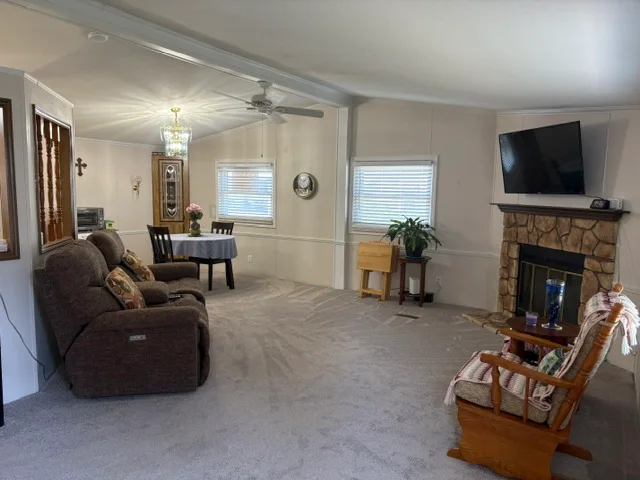 524 Mallard St manufactured home in Avon on the Lake Senior Community, Rochester Hills, MI — photo 10