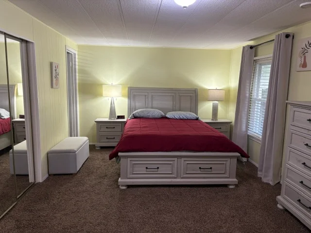 2728 Chickadee St. manufactured home in Avon on the Lake Senior Community, Rochester Hills, MI — photo 14