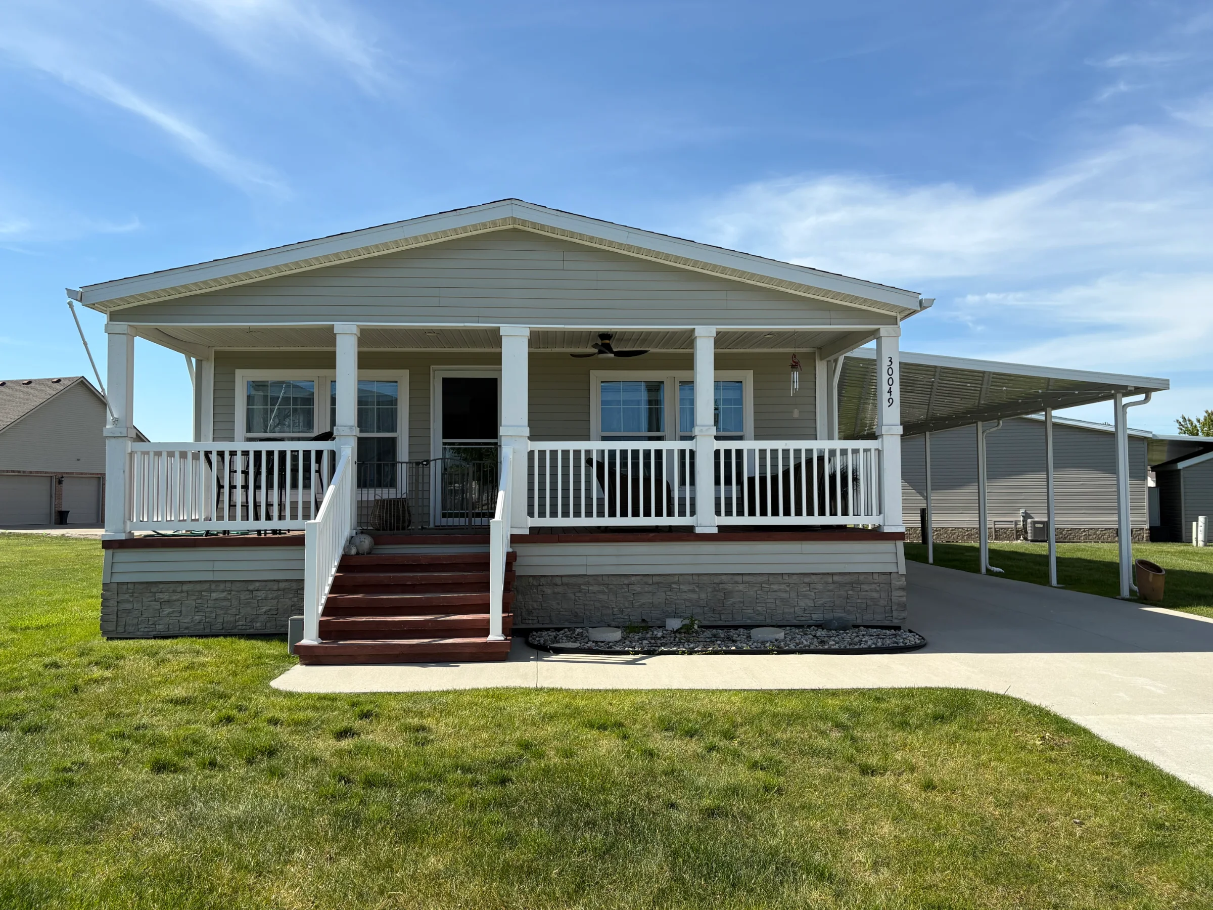 30049 Pin Oak Court manufactured home in Pine Crest Estates Senior Community, Chesterfield, MI