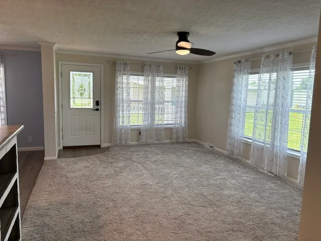30049 Pin Oak Court manufactured home in Pine Crest Estates Senior Community, Chesterfield, MI — photo 8