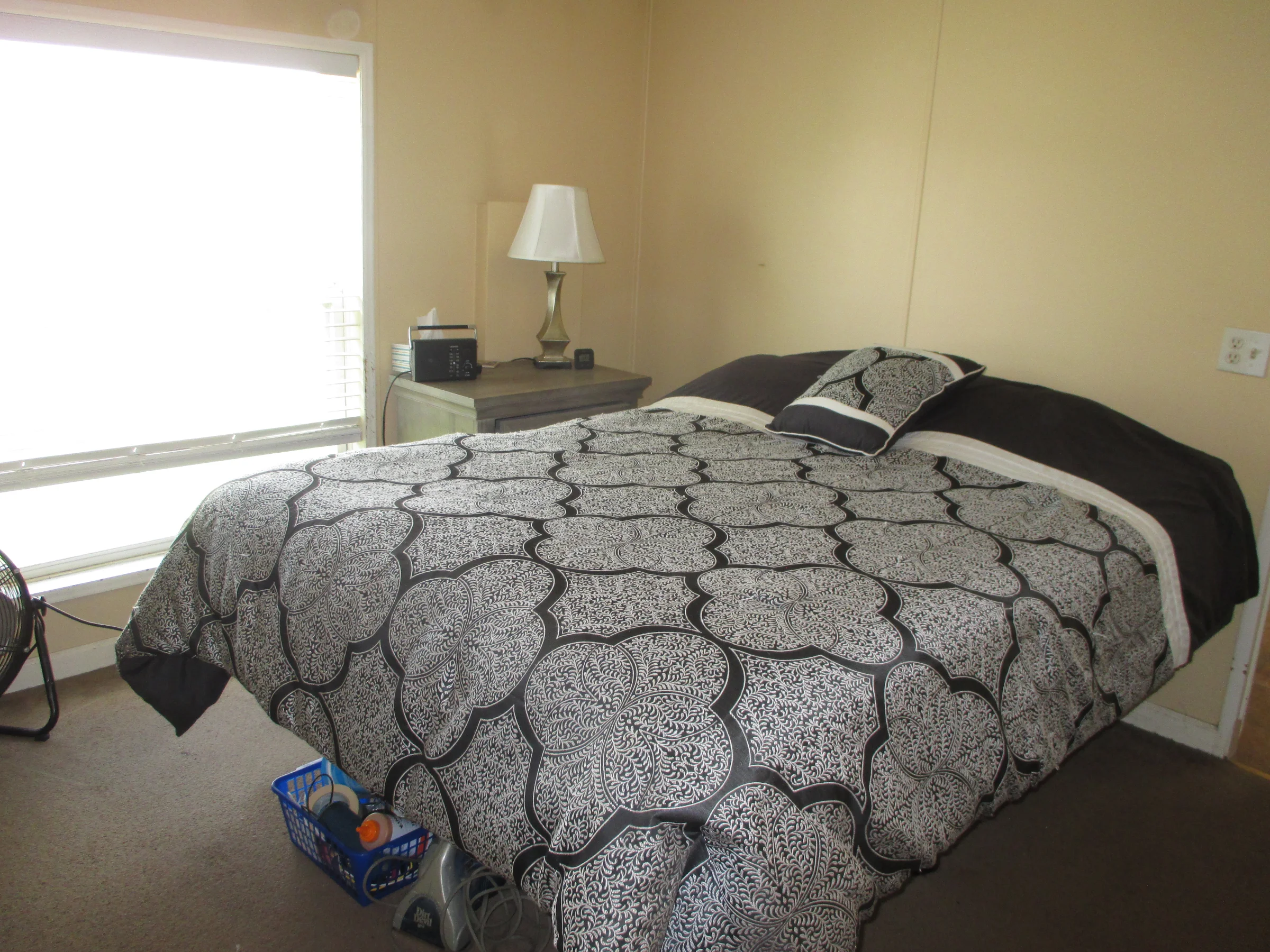 48573 Lakeview E manufactured home in Dequindre Estates, Shelby Township, MI — photo 23