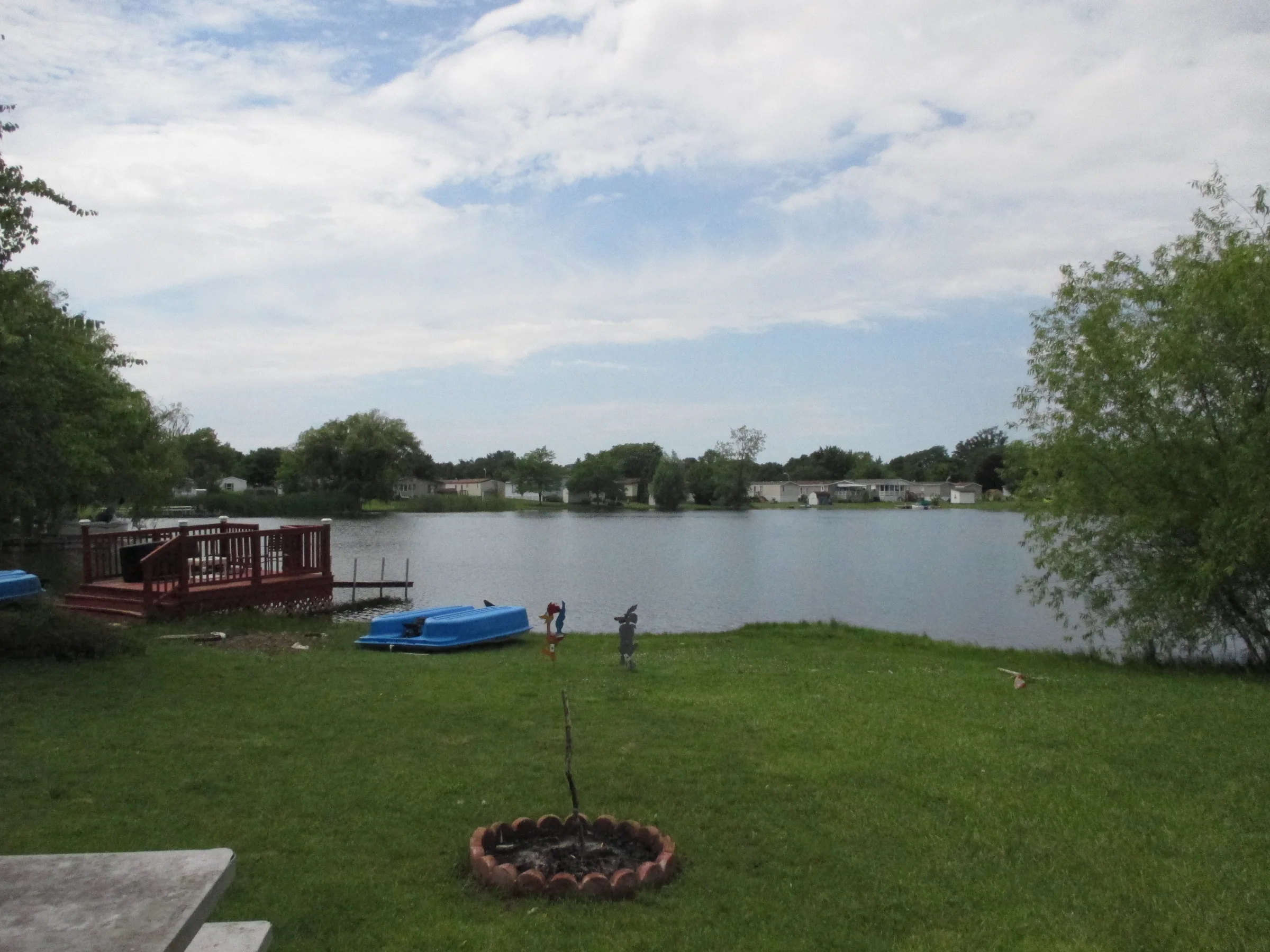 48573 Lakeview E manufactured home in Dequindre Estates, Shelby Township, MI — photo 6