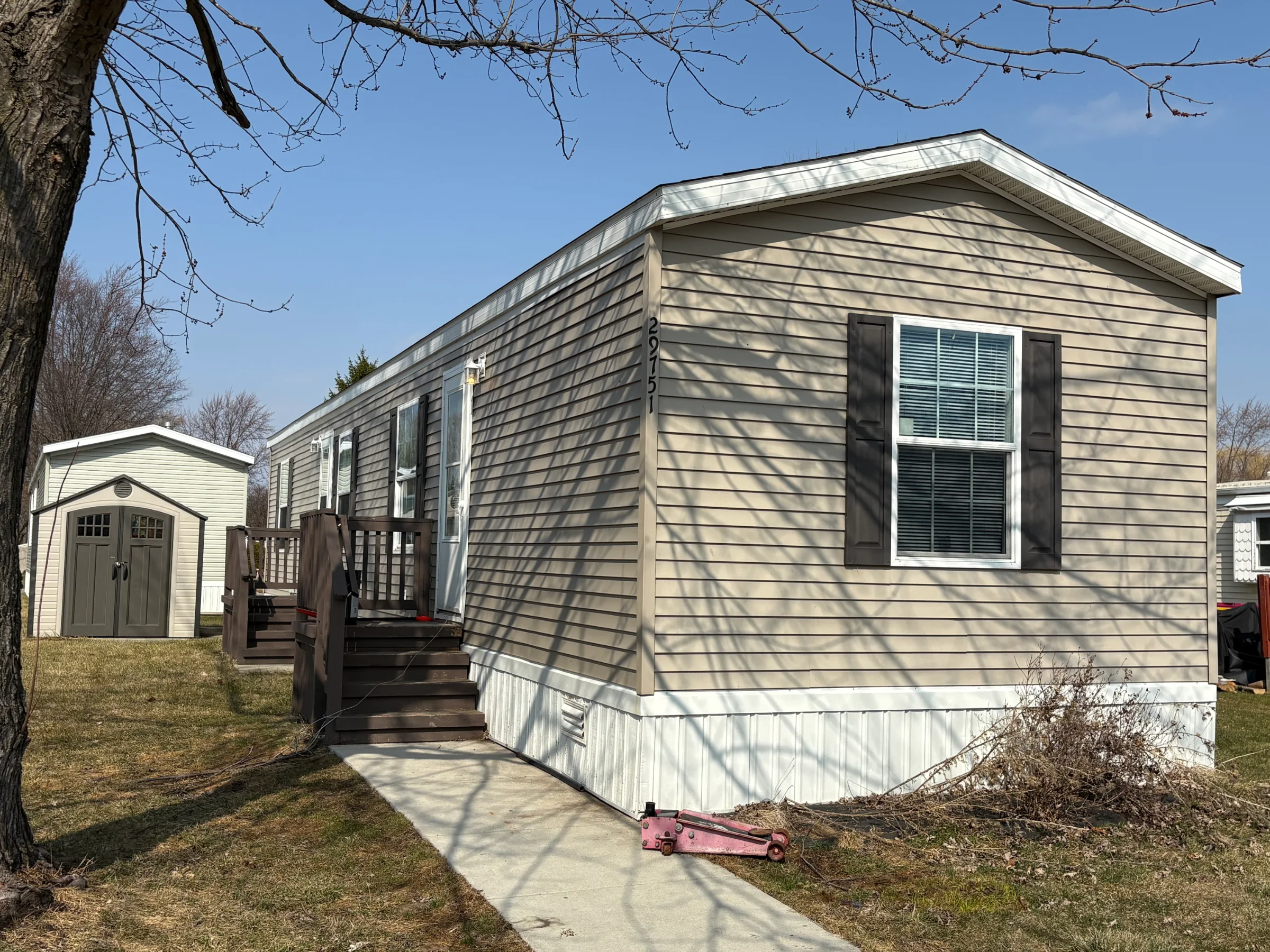 29751 Hiram Court manufactured home in Carriage Way, Chesterfield, MI