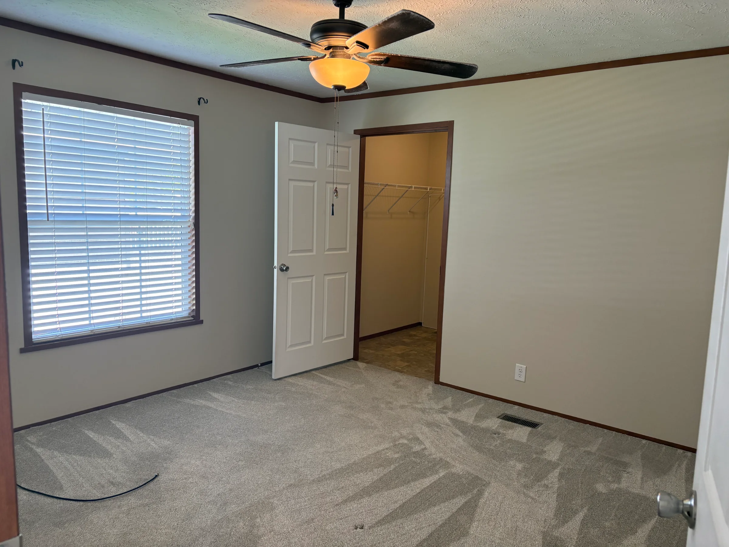 56 Bobolink Street manufactured home in Avon on the Lake Senior Community, Rochester Hills, MI — photo 13