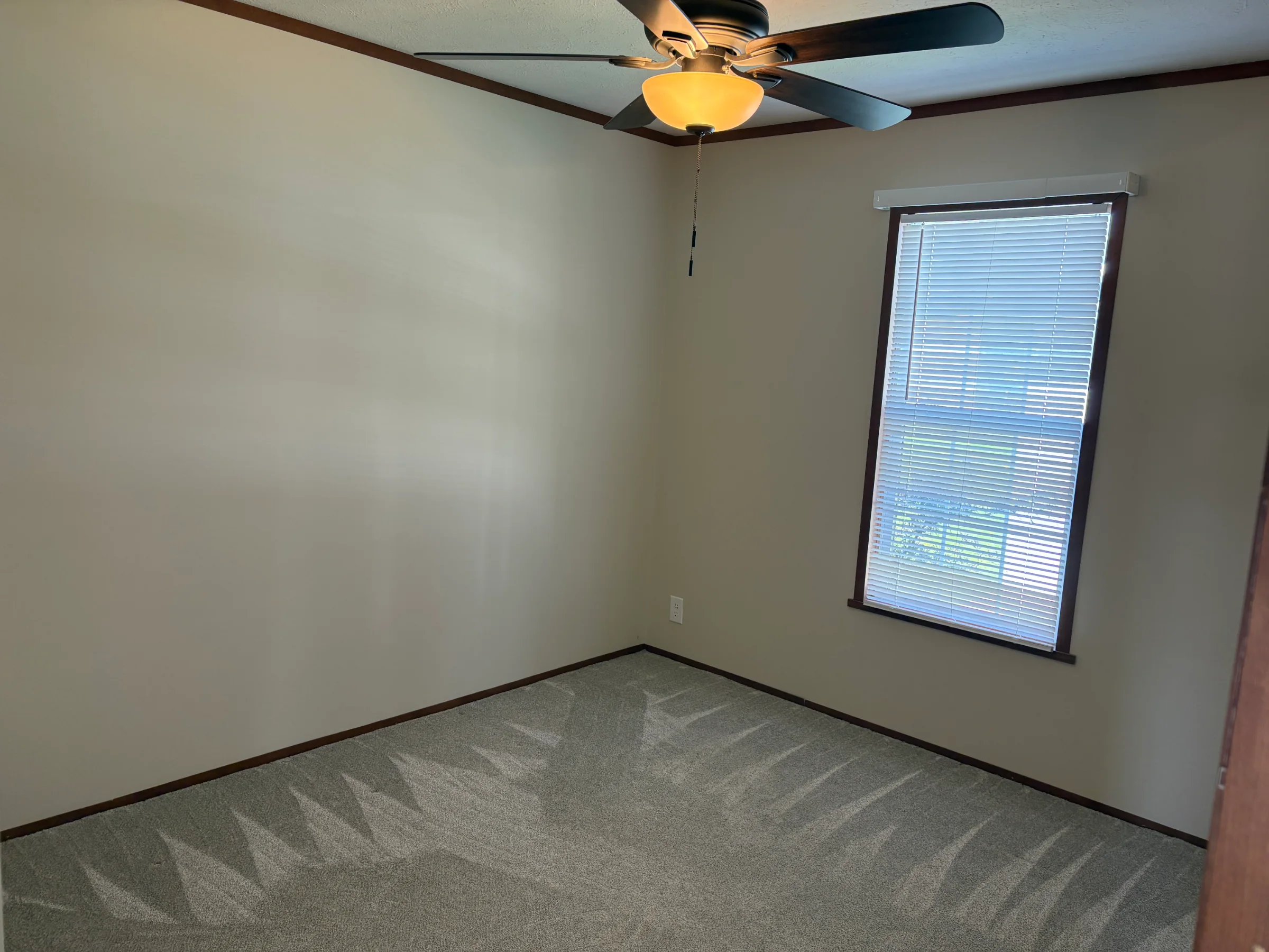 56 Bobolink Street manufactured home in Avon on the Lake Senior Community, Rochester Hills, MI — photo 18