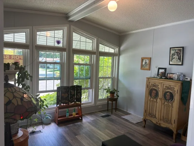 25 Quail St manufactured home in Avon on the Lake Senior Community, Rochester Hills, MI — photo 16