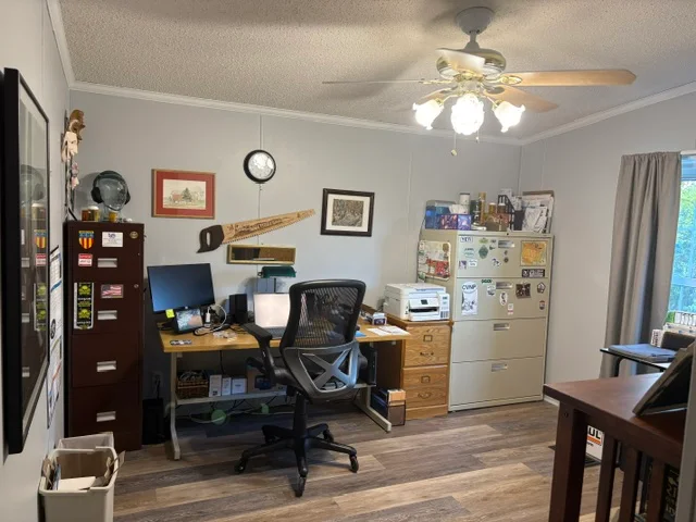 25 Quail St manufactured home in Avon on the Lake Senior Community, Rochester Hills, MI — photo 19