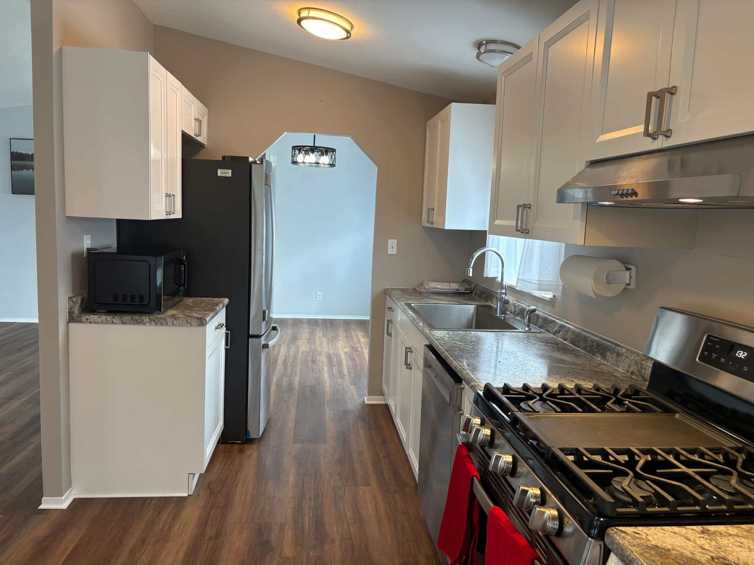 2 Quail Street manufactured home in Avon on the Lake Senior Community, Rochester Hills, MI — photo 12