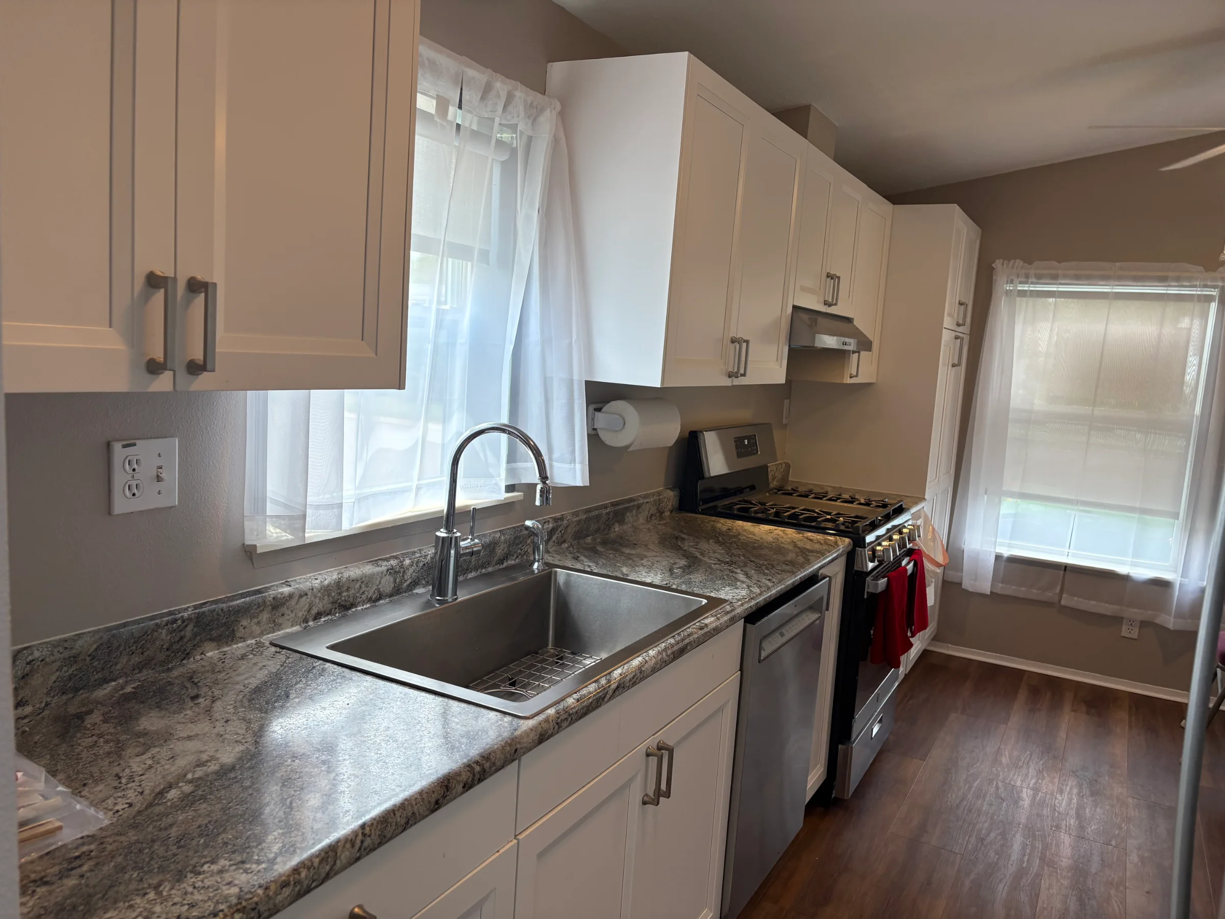 2 Quail Street manufactured home in Avon on the Lake Senior Community, Rochester Hills, MI — photo 14
