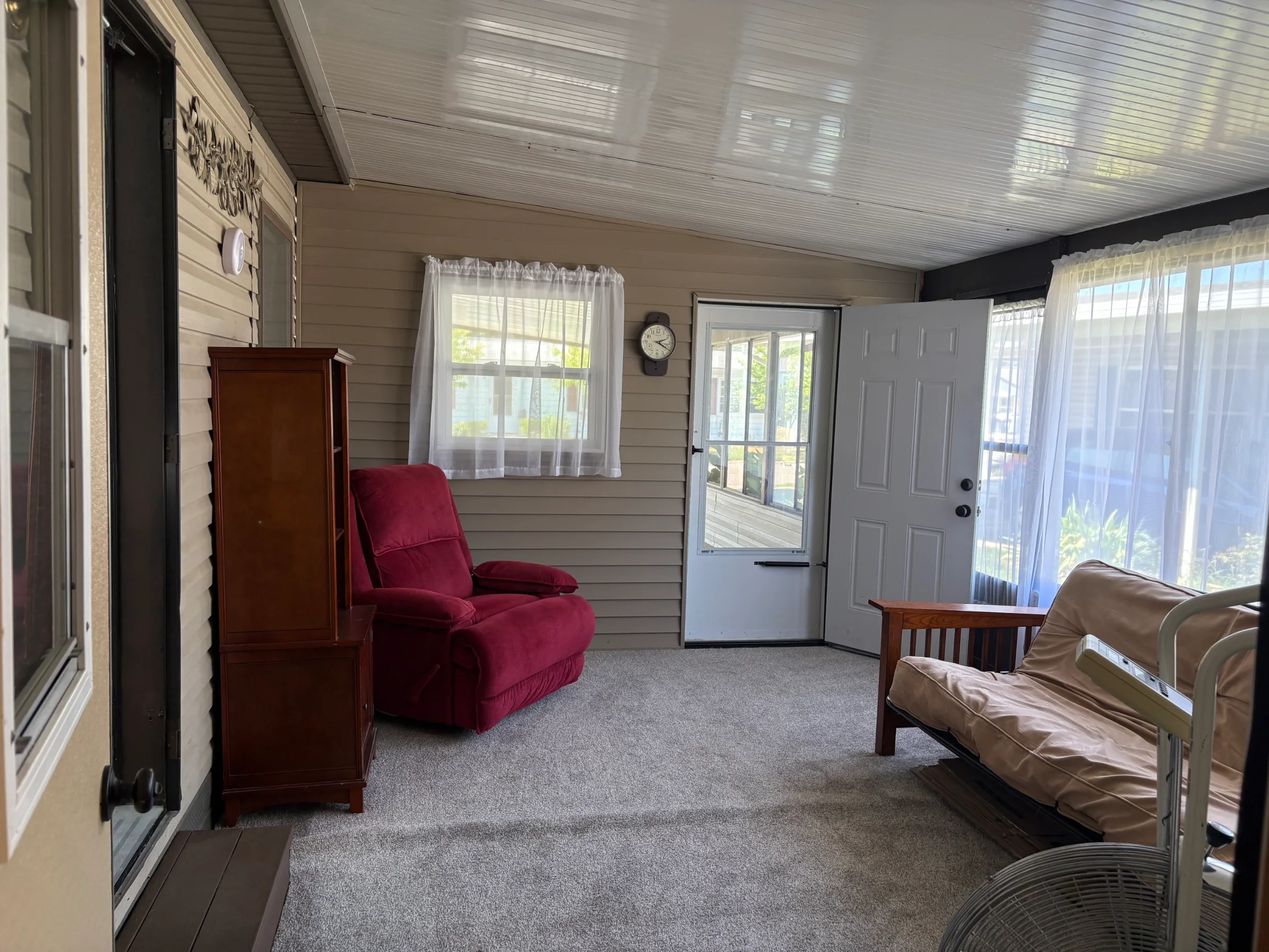 2 Quail Street manufactured home in Avon on the Lake Senior Community, Rochester Hills, MI — photo 8
