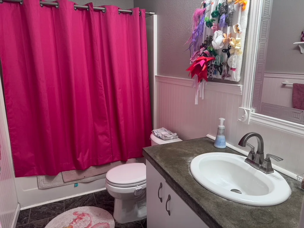 11489 Richmond manufactured home in East Village Estates, Washington Twp, MI — photo 18