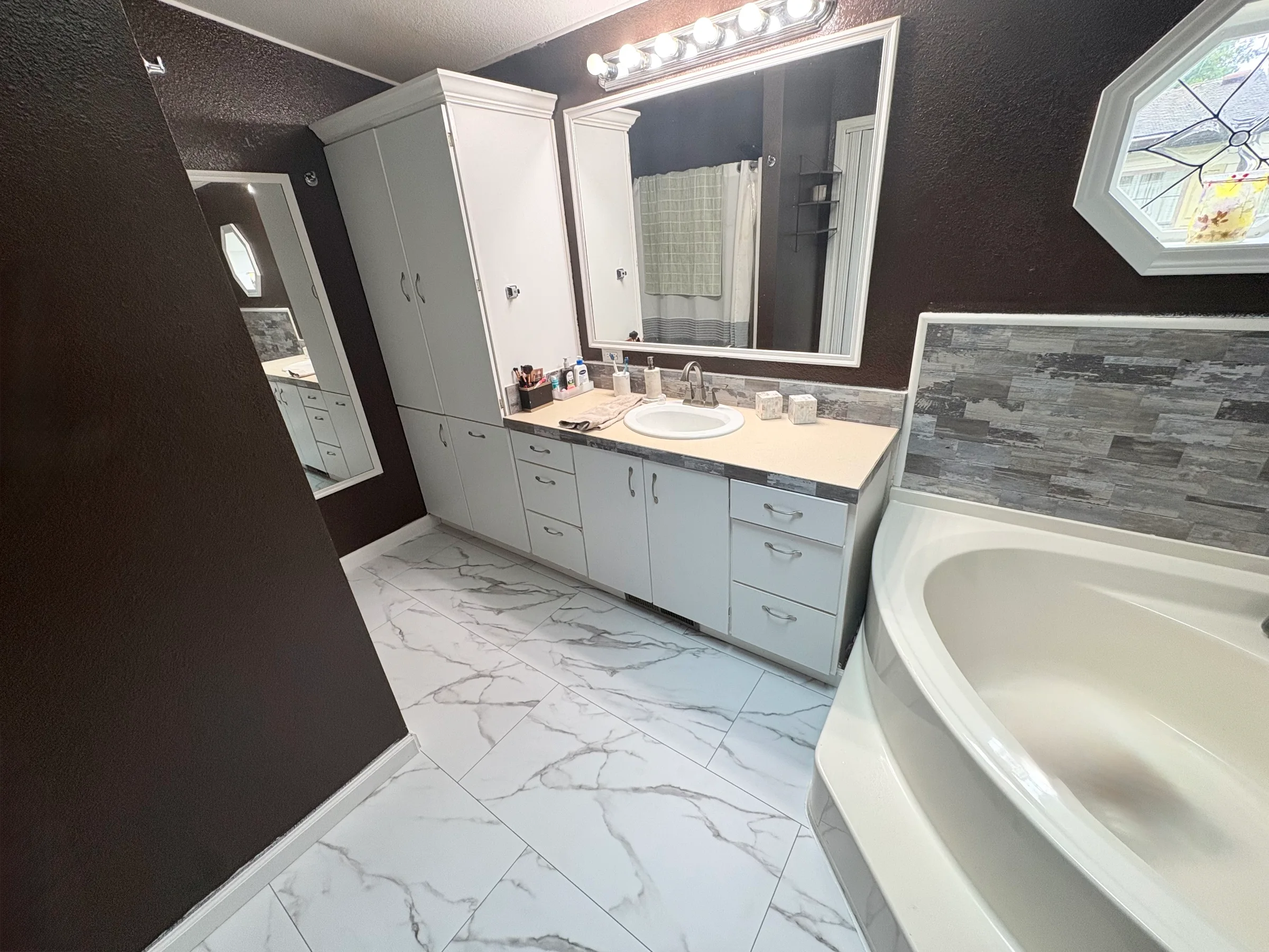 11489 Richmond manufactured home in East Village Estates, Washington Twp, MI — photo 16
