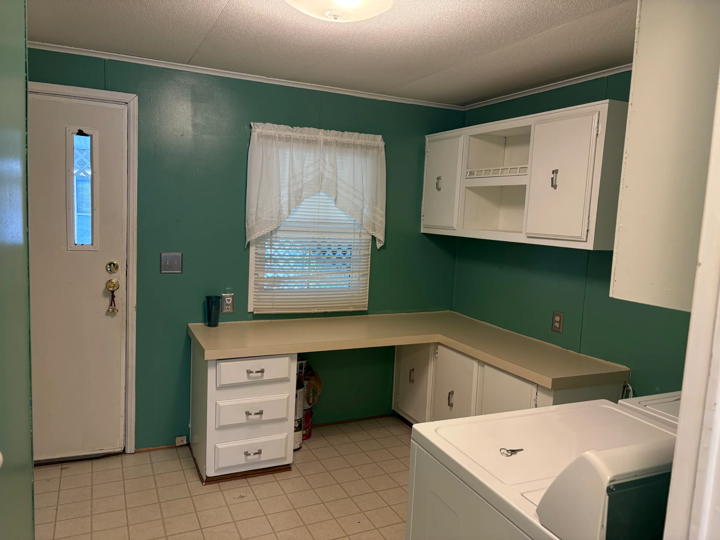 593 Mallard Street manufactured home in Avon on the Lake Senior Community, Rochester Hills, MI — photo 14