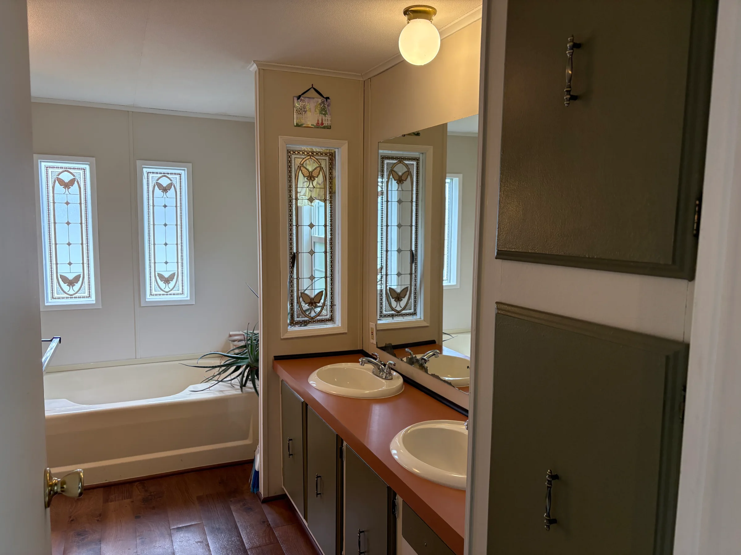593 Mallard Street manufactured home in Avon on the Lake Senior Community, Rochester Hills, MI — photo 16