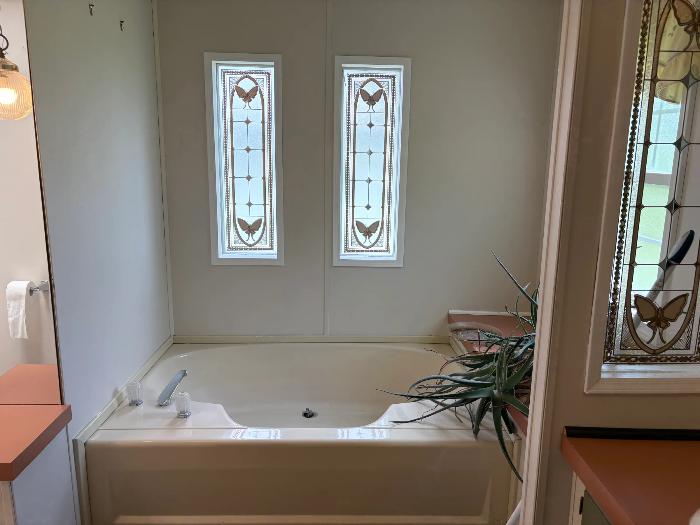 593 Mallard Street manufactured home in Avon on the Lake Senior Community, Rochester Hills, MI — photo 17