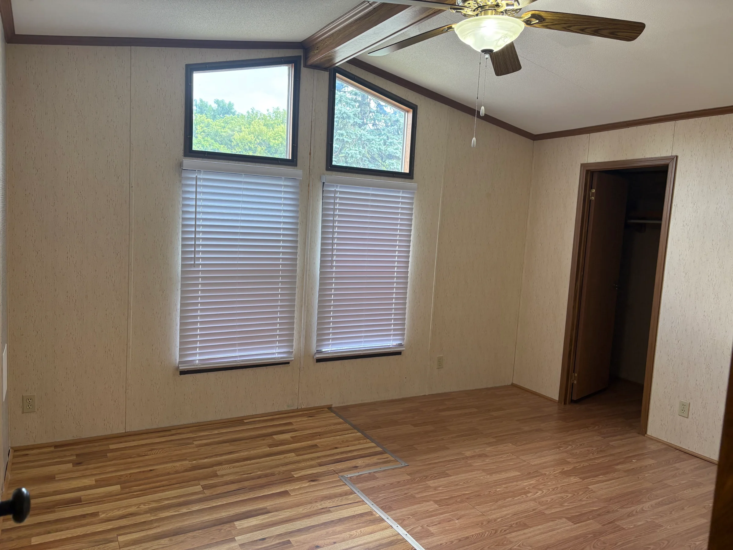 591 Mallard Street manufactured home in Avon on the Lake Senior Community, Rochester Hills, MI — photo 16