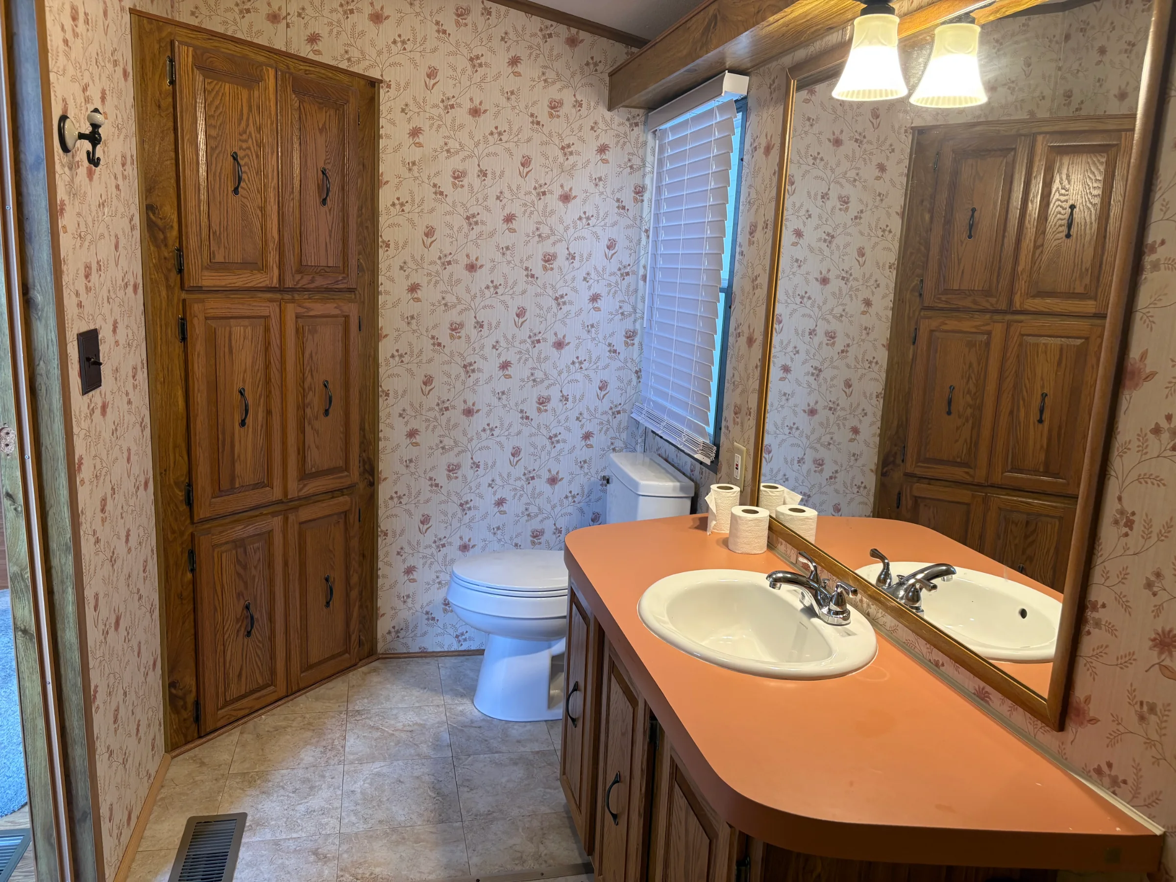 591 Mallard Street manufactured home in Avon on the Lake Senior Community, Rochester Hills, MI — photo 18