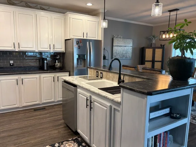 30048 Pin Oak Ct manufactured home in Pine Crest Estates Senior Community, Chesterfield, MI — photo 15
