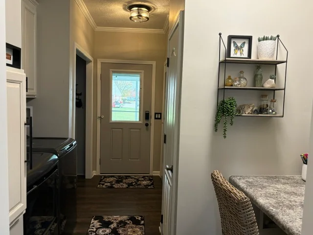 30048 Pin Oak Ct manufactured home in Pine Crest Estates Senior Community, Chesterfield, MI — photo 18