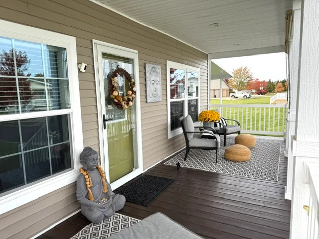 30048 Pin Oak Ct manufactured home in Pine Crest Estates Senior Community, Chesterfield, MI — photo 3