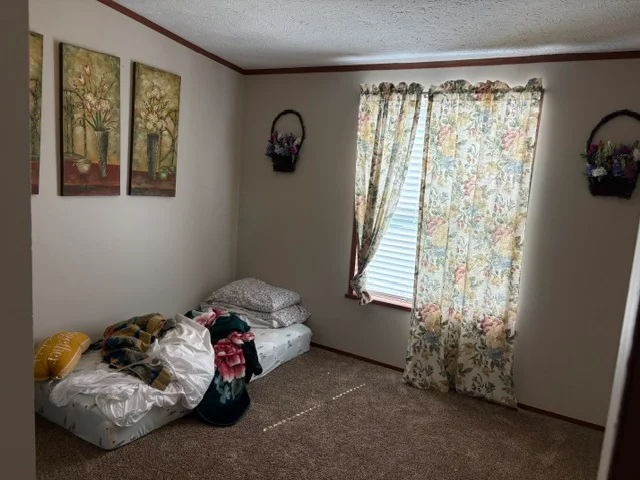 58331 Meadow Creek Blvd manufactured home in Meadow Creek, New Haven, MI — photo 16
