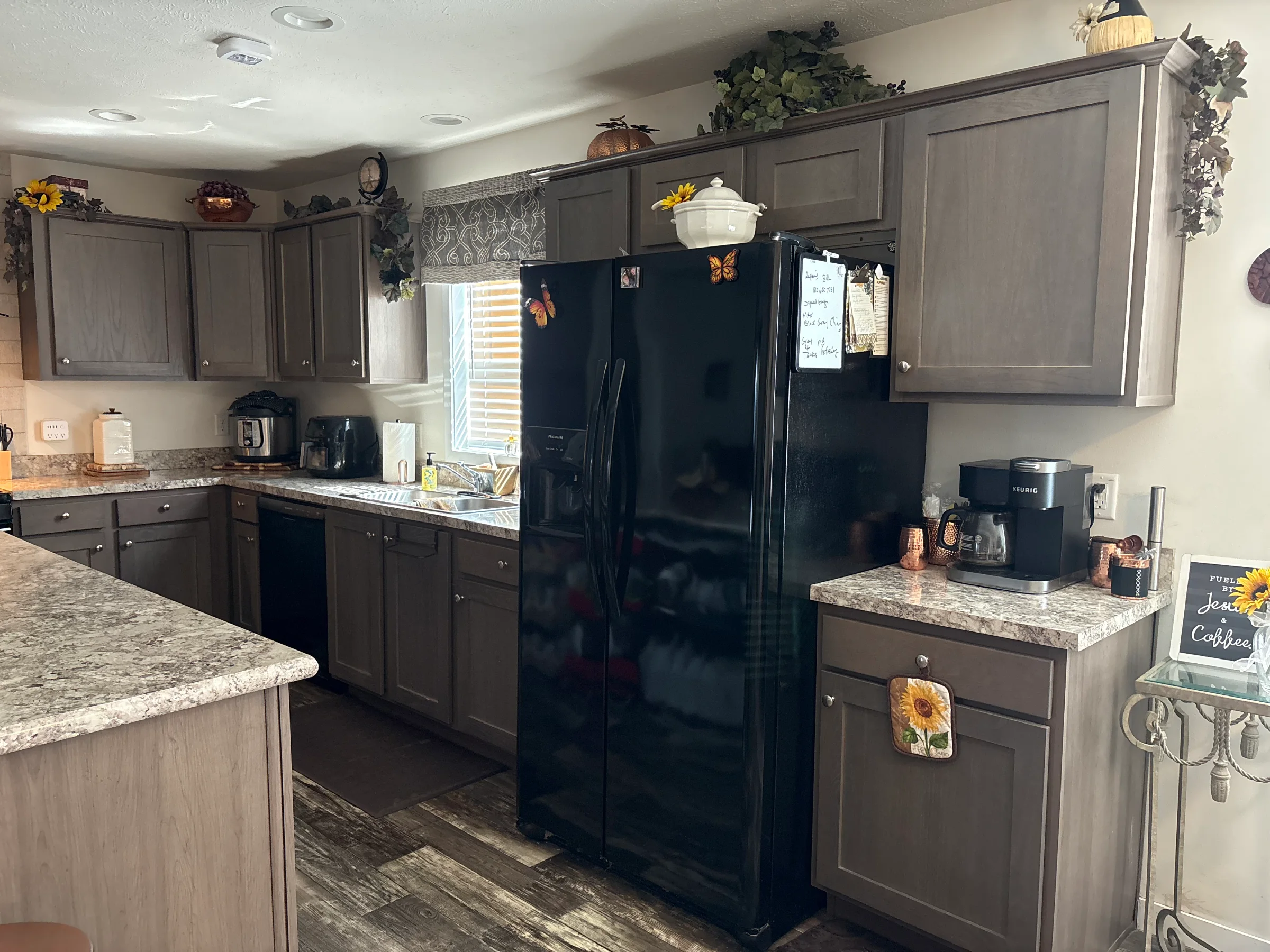 37771 Wolcott Lane manufactured home in Millstone Pond, Lenox, MI — photo 11
