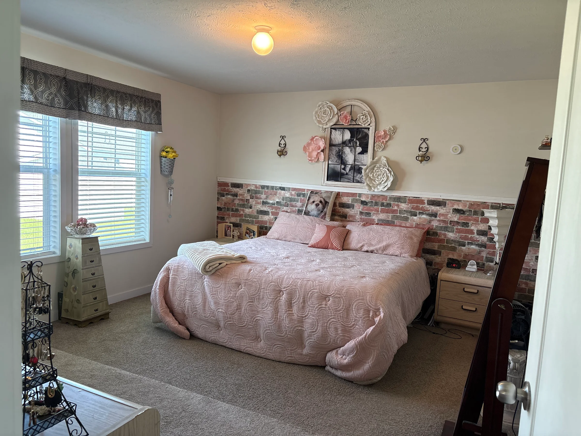 37771 Wolcott Lane manufactured home in Millstone Pond, Lenox, MI — photo 16