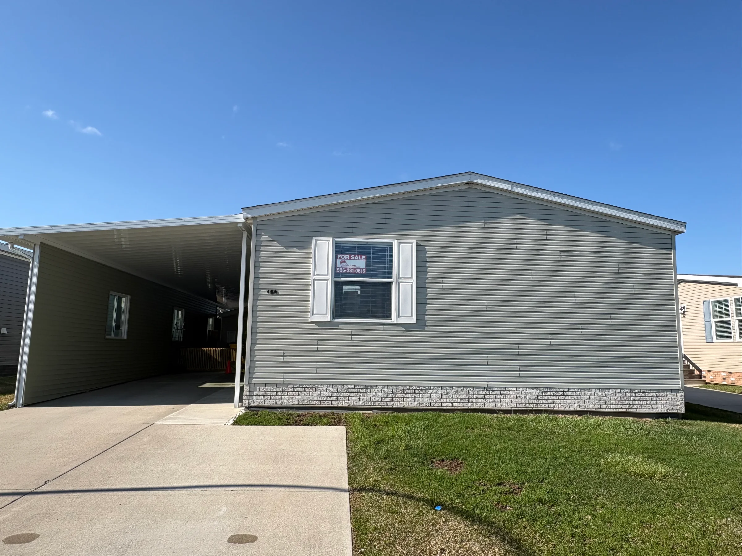 33123 Aspen Court manufactured home in Meadow Creek, New Haven, MI — photo 3
