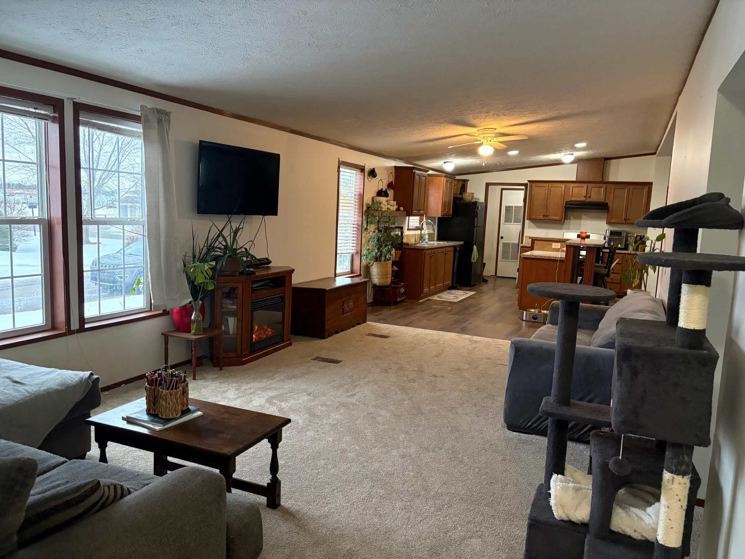 58152 Meadow Creek Blvd manufactured home in Meadow Creek, New Haven, MI — photo 9
