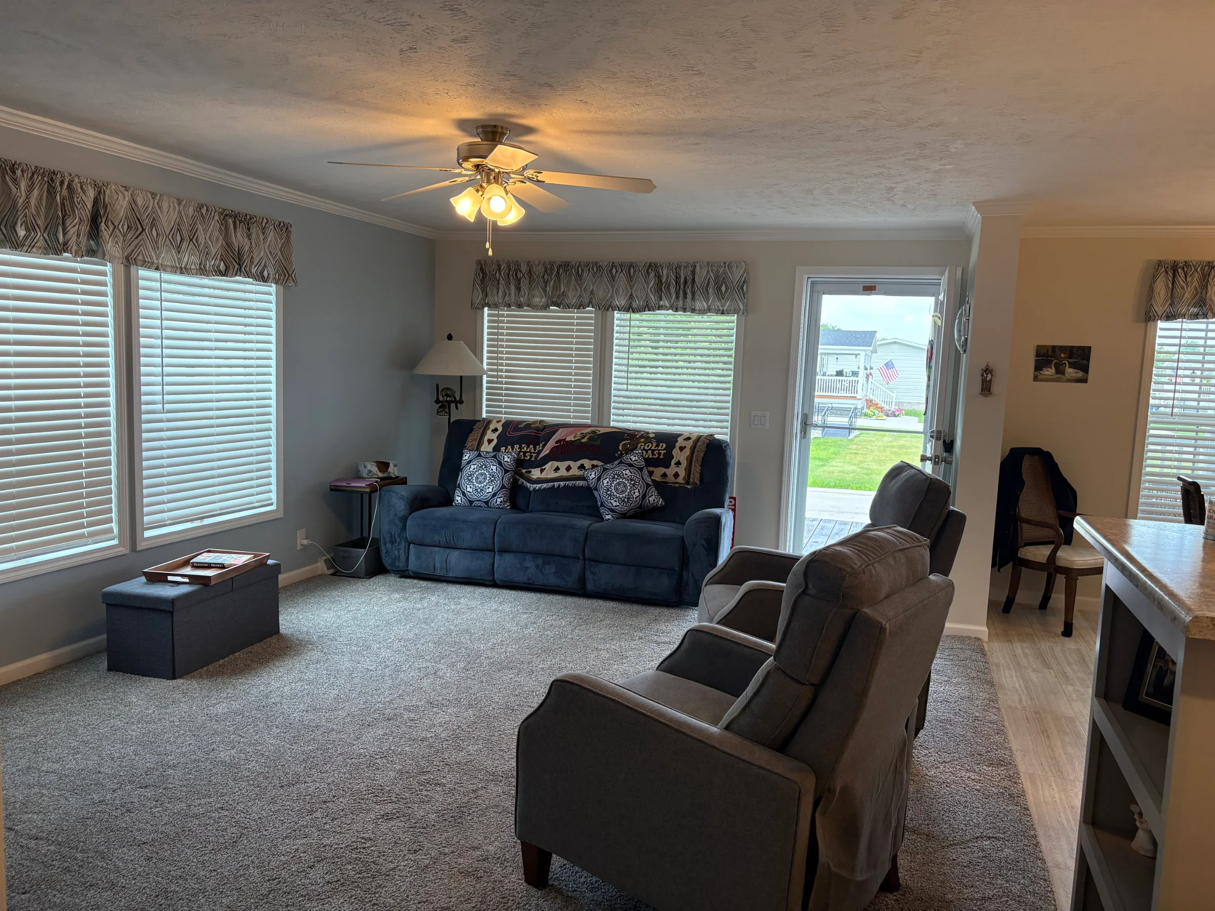 52612 Springfield Court manufactured home in Pine Crest Estates, Chesterfield, MI — photo 6