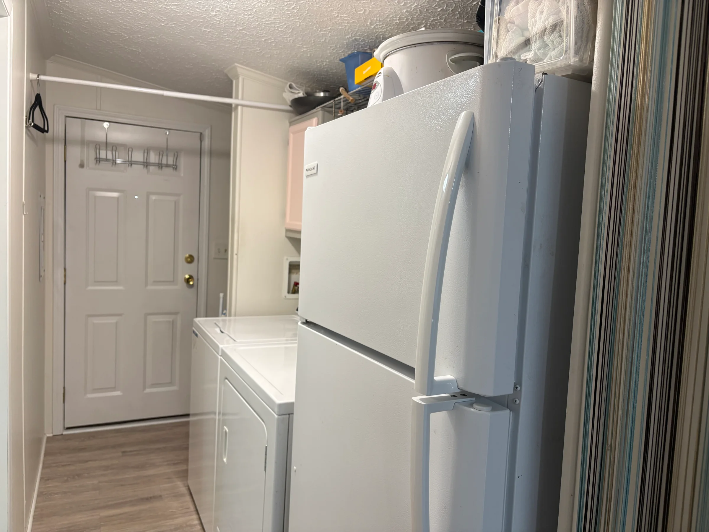 49605 Teton Pass manufactured home in Shelby West, Shelby Township, MI — photo 17