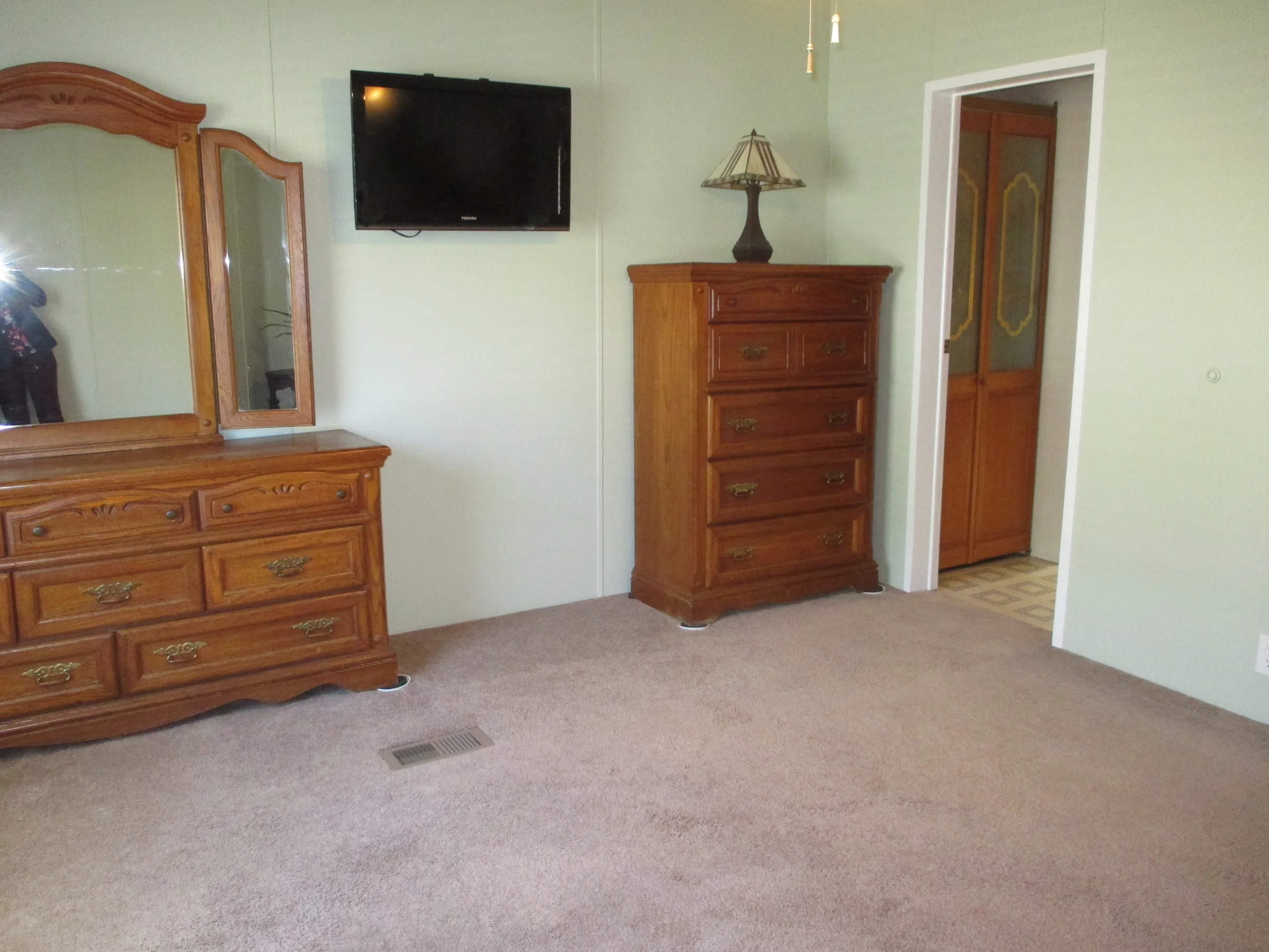 40684 Heath Court manufactured home in Rudgate Manor, Sterling Heights, MI — photo 8