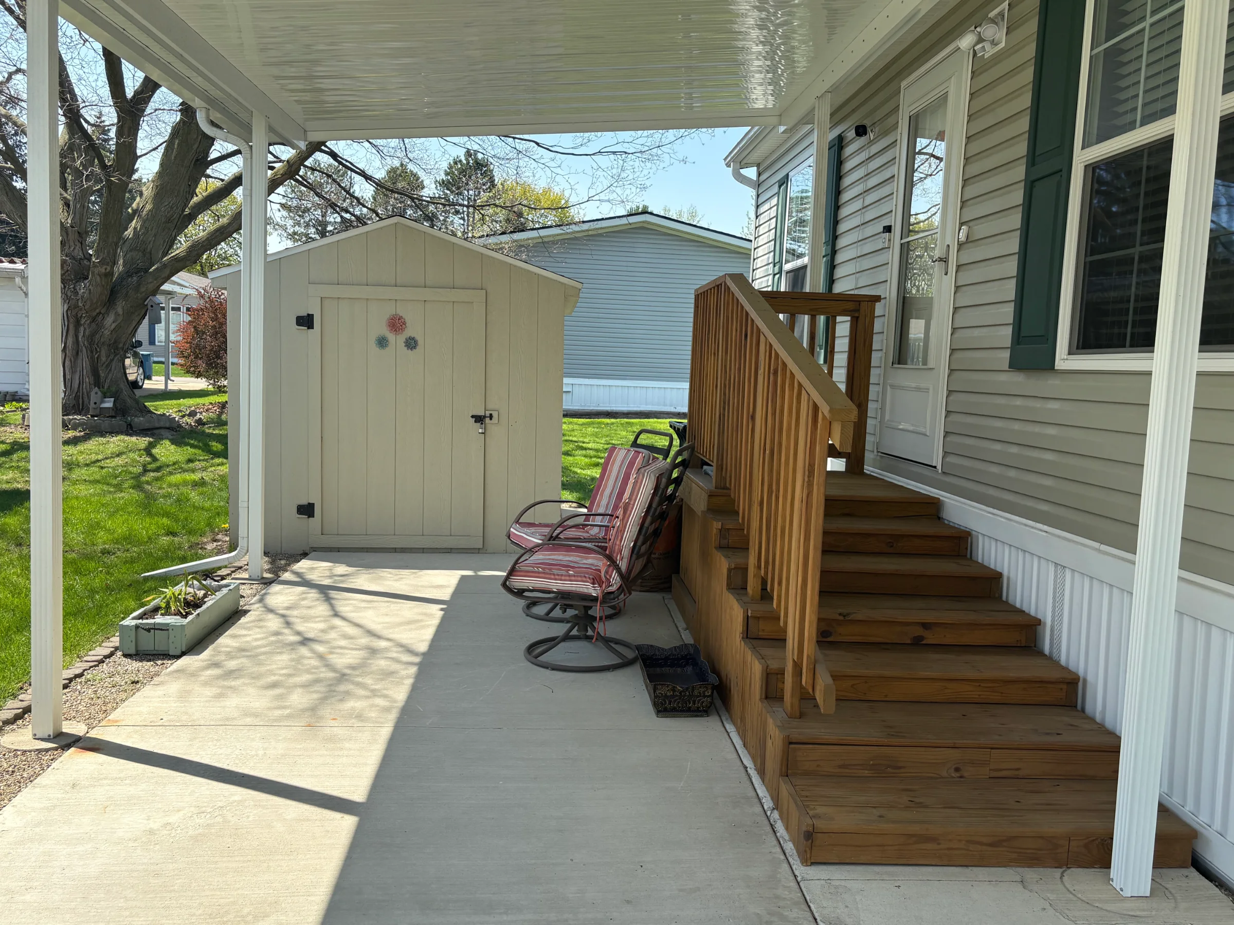 472 Flamingo St manufactured home in Avon on the Lake Senior Community, Rochester Hills, MI — photo 5