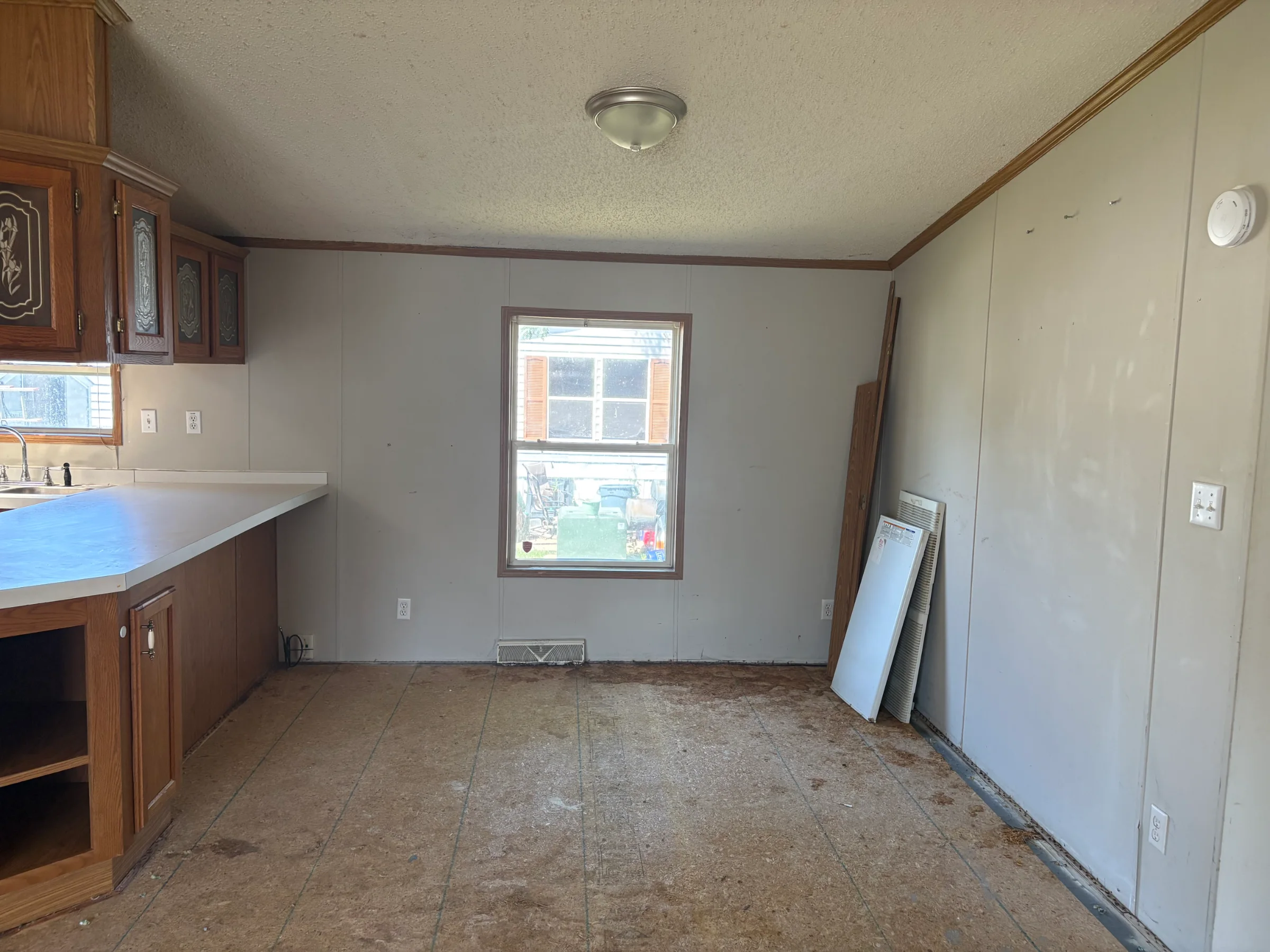 59093 Dawn Street manufactured home in Riverbrook, New Haven, MI — photo 11