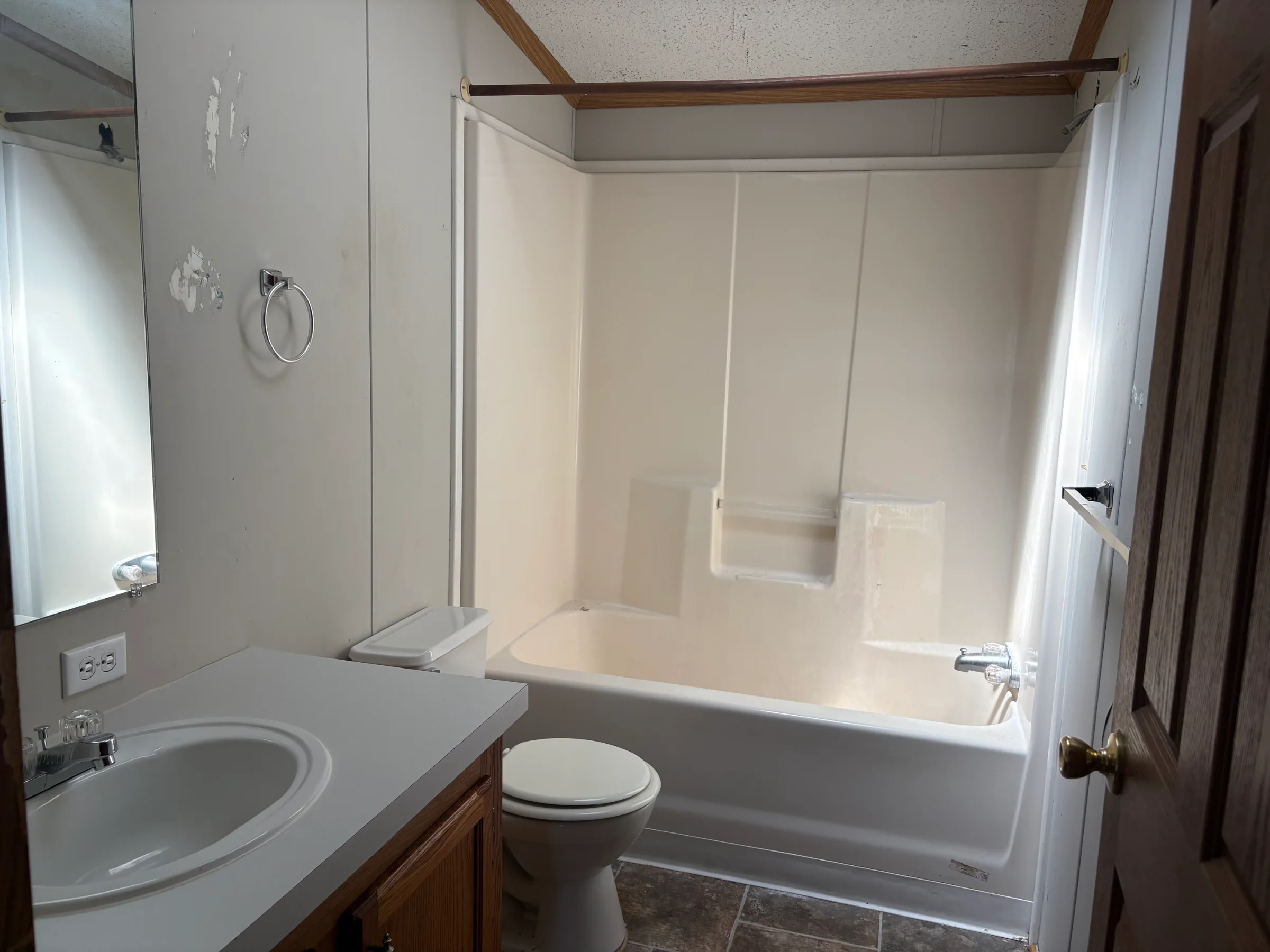 59093 Dawn Street manufactured home in Riverbrook, New Haven, MI — photo 22