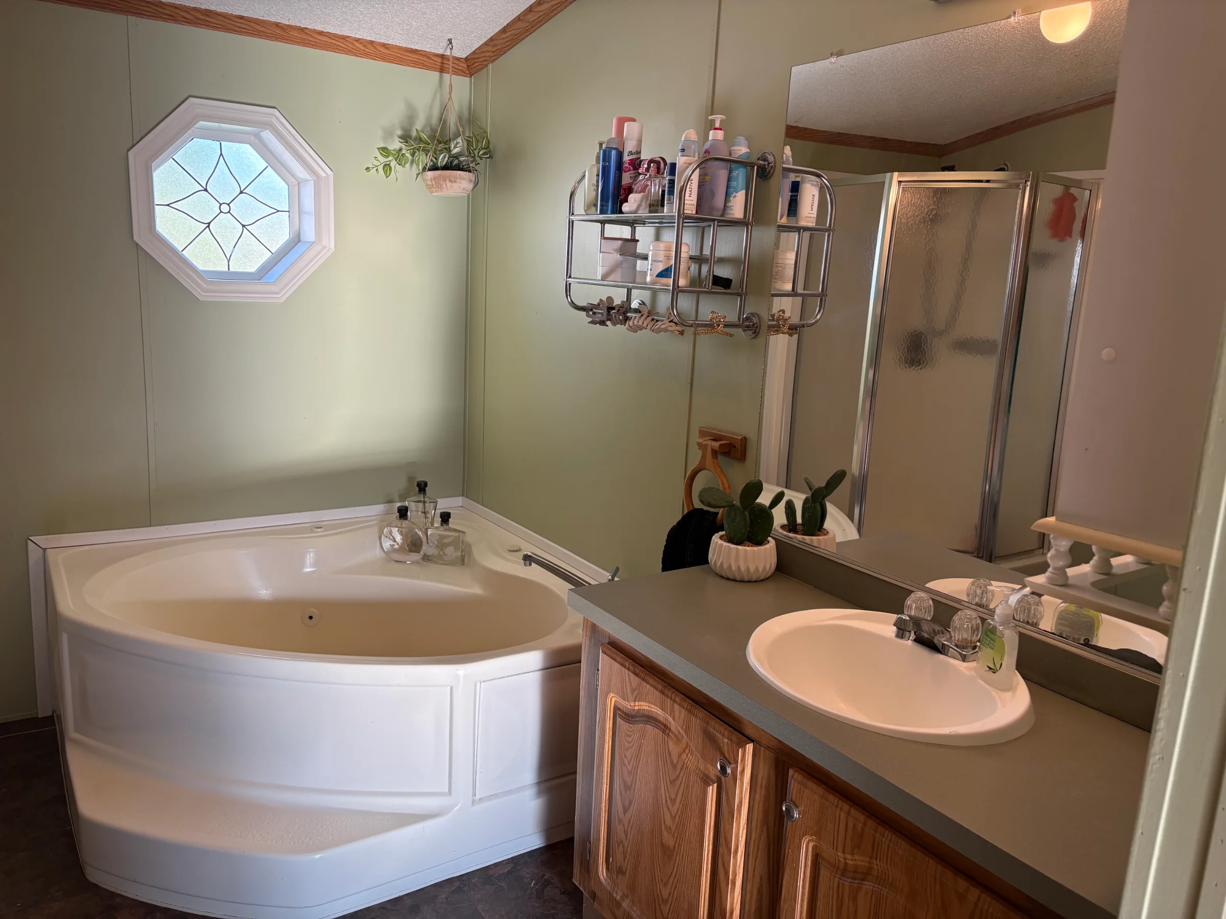 33313 Fern Court manufactured home in Meadow Creek, New Haven, MI — photo 16