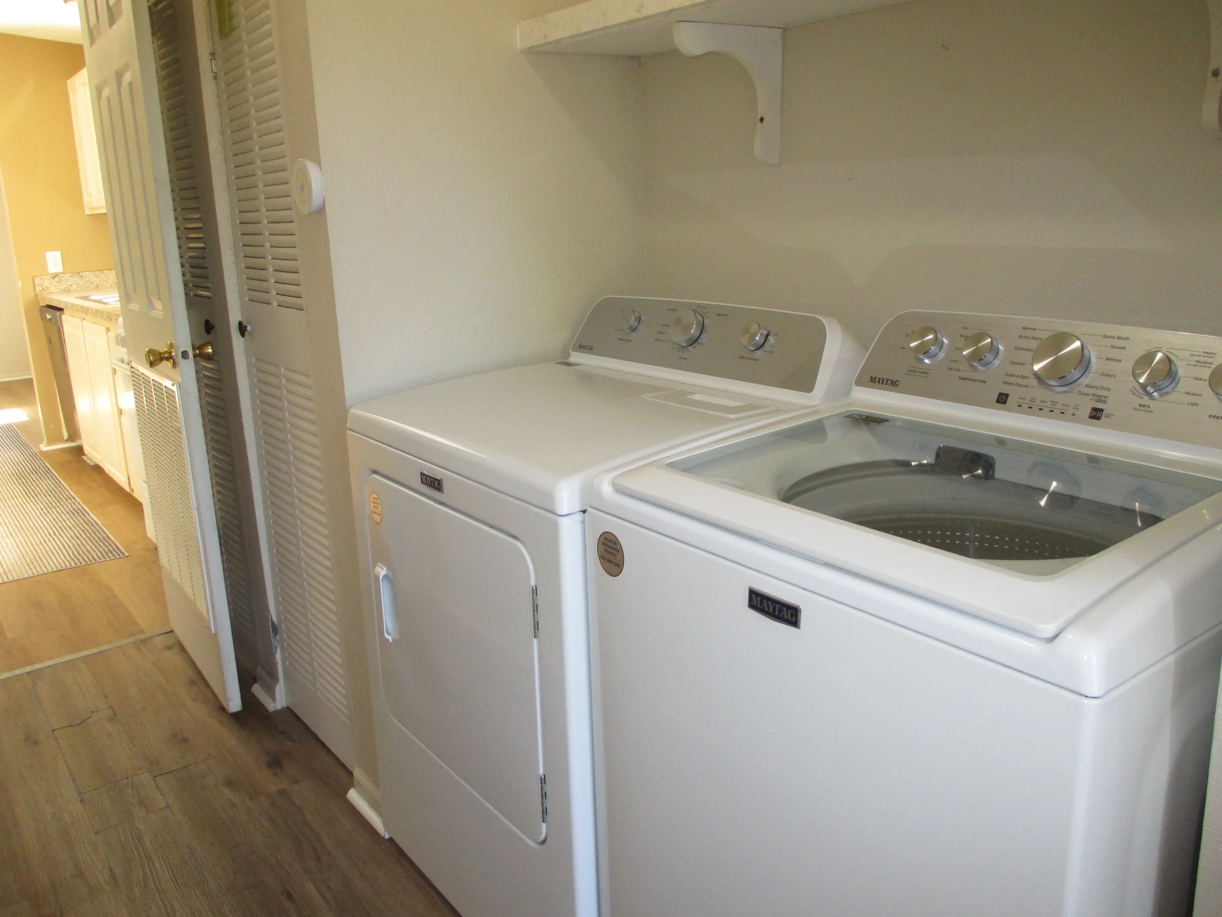 190 Brentwood Circle manufactured home in Cranberry Lake Senior Community, White Lake, MI — photo 30